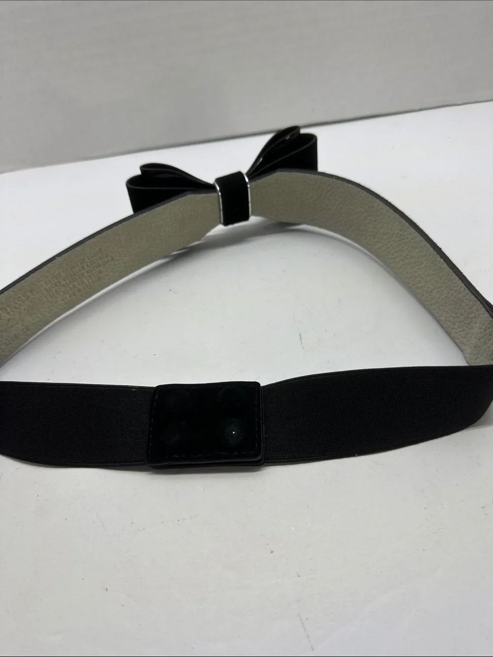 White House Black Market Black Velvet Bow Stretch Belt